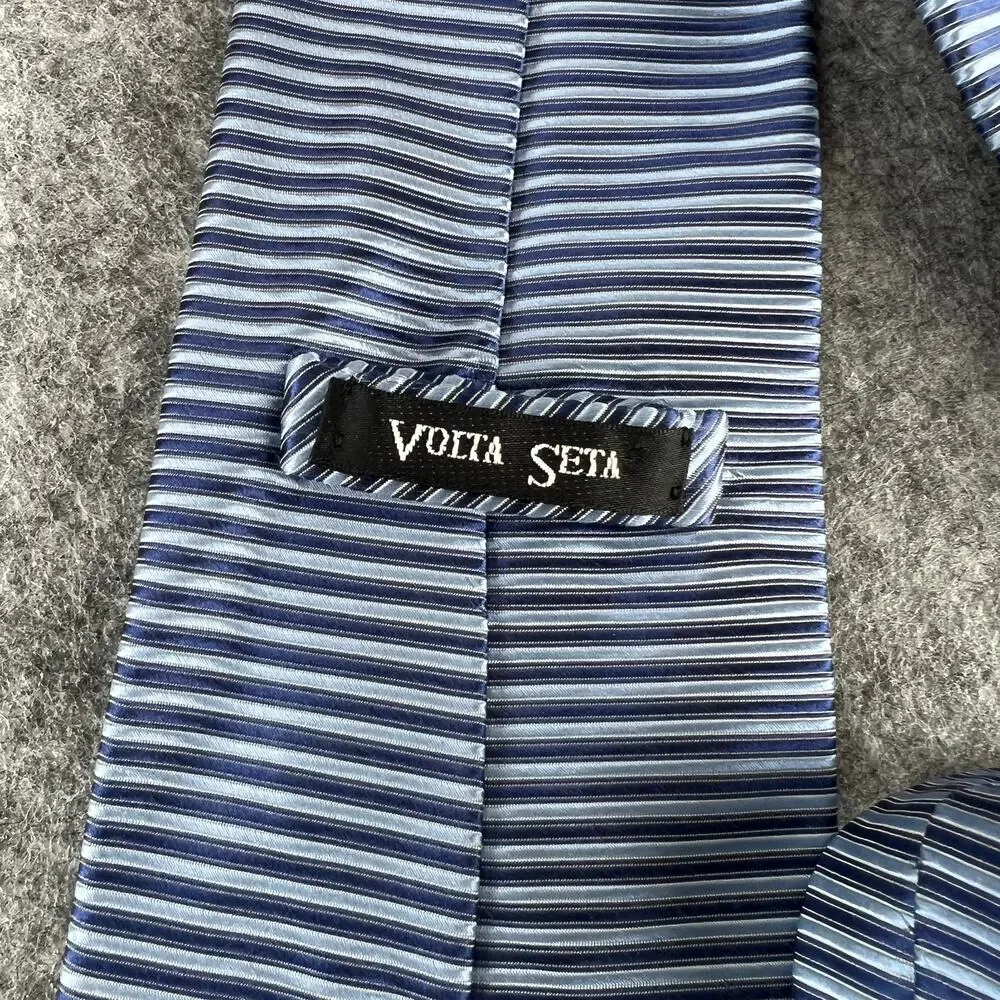 Volta‎ Seta made in ITALY 100% Silk Tie Men's Navy Blue Stripe Necktie